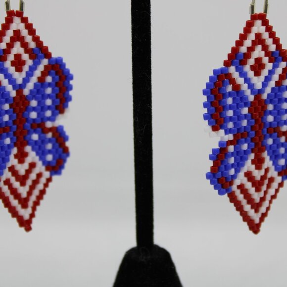Patriotic Butterfly Earrings, Independence Day Earrings, Beaded Earrings, Ladies - Picture 4 of 5